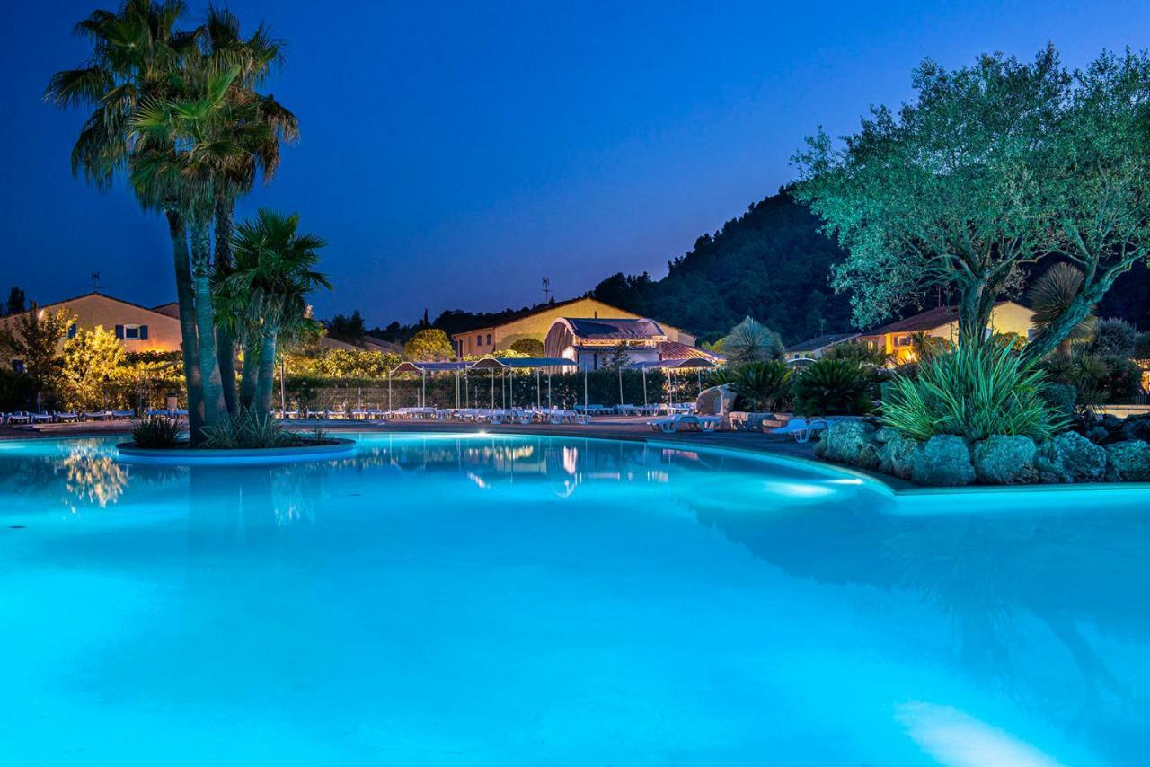 Domaine Le Clos Des Oliviers Vidauban Exterior foto